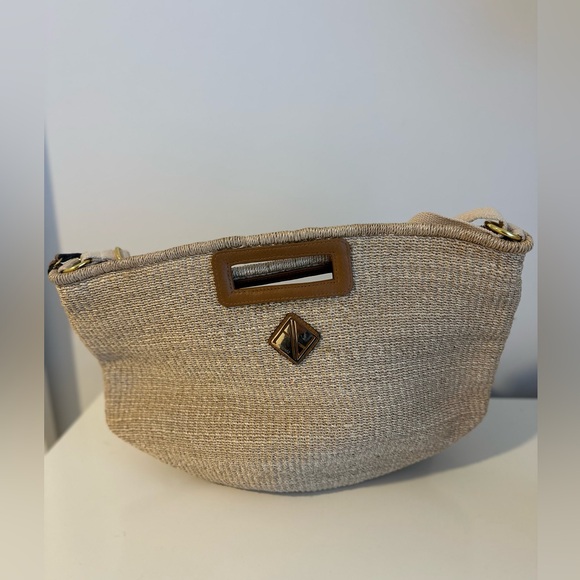 Aranaz Handbags - Aranaz Woven Abaca Tote Bag Natural Straw Crossbody Shoulder Handbag